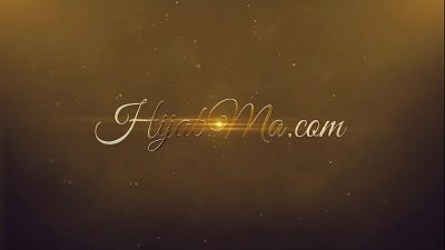 MILF In Hijab Gets Expert Opinion On Sex To Please Her Husband