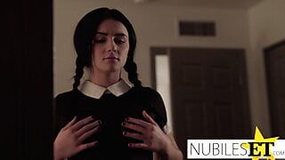 Wednesday Gets Pleasured By Her Creepy Step Family S3:E3